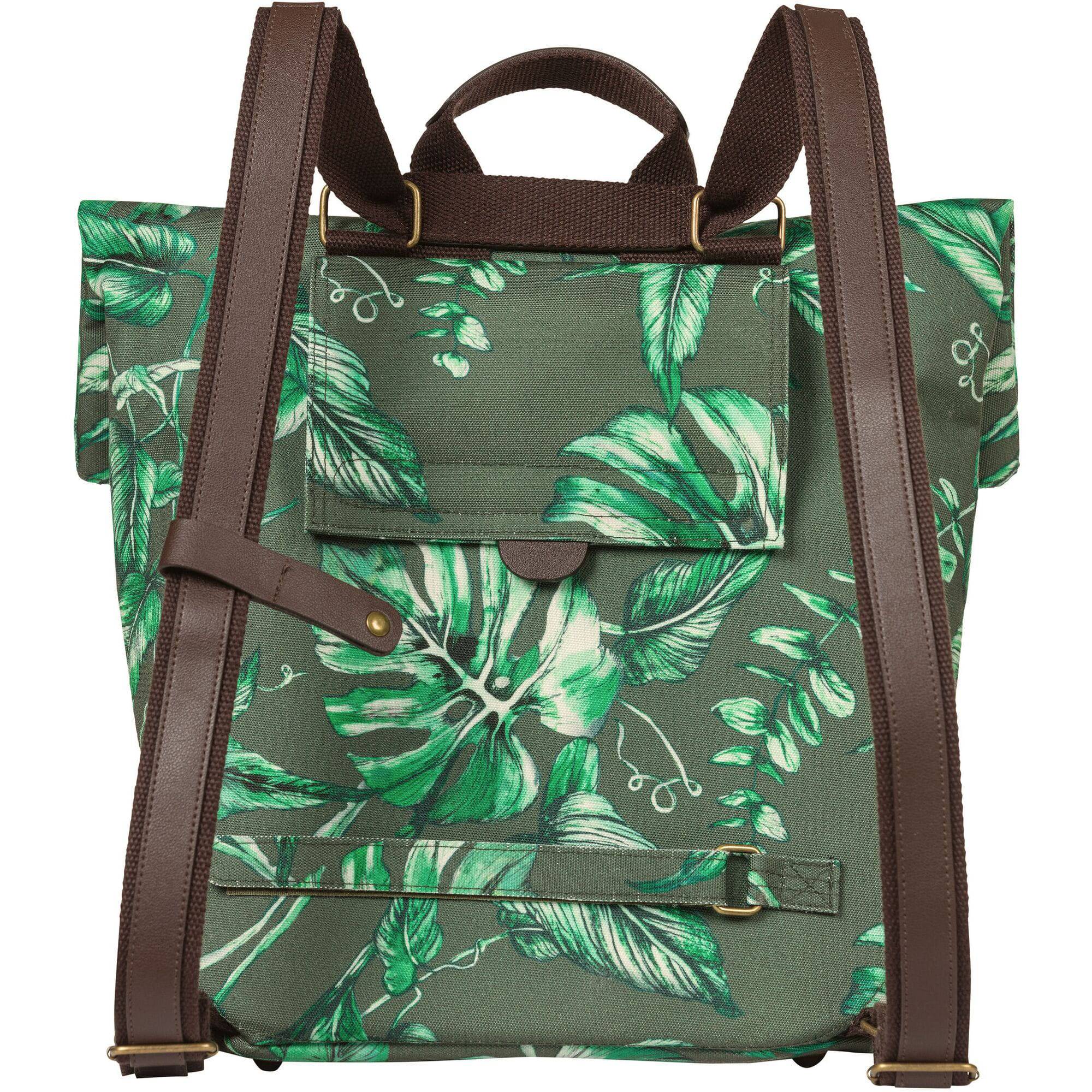 Basil Ever-Green bicycle daypack in eco-friendly water-repellent fabric with hook-on system, designed for cycling accessories.