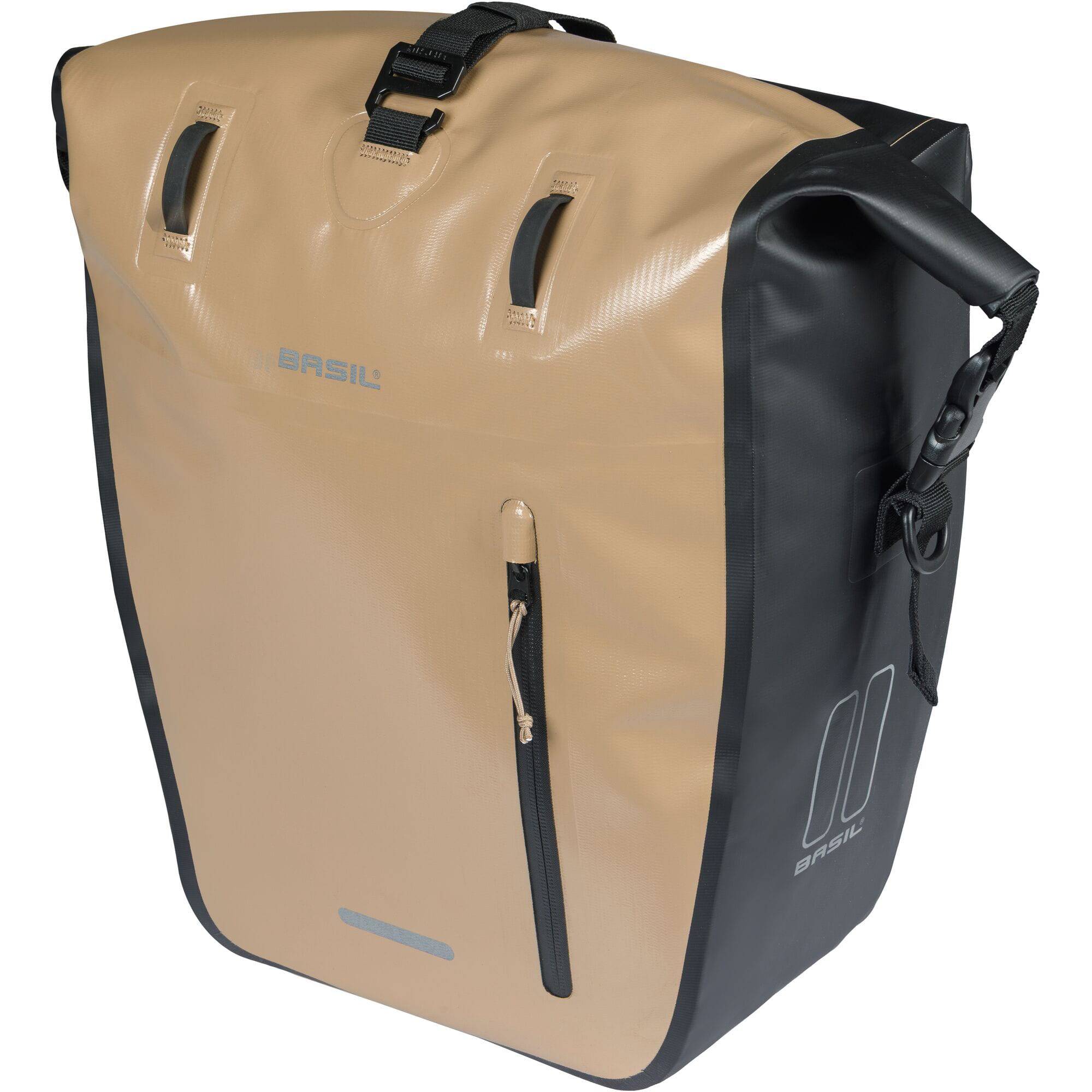 Basil Rivo L tarpaulin rear bike bag with MIK hooks and removable strap, designed for bicycle accessories and storage.