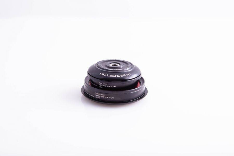 Cane Creek Hellbender 70 headset in black with ZS44/28.6 and EC44/40 components, 8mm stack, close-up of the headset parts