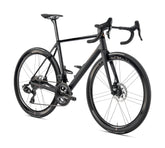 Colnago C72 Disc 2026 carbon road bike with Shimano Dura Ace Di2 and ENVE SES 4.5 wheels, shown in studio setting