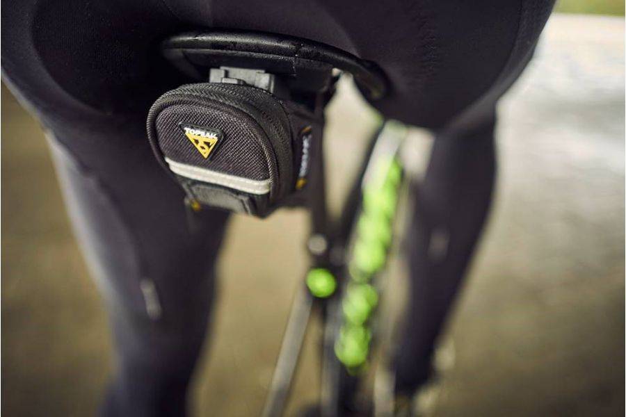 Ergon SM E-Mountain Pro Men saddle for E-MTB riding, showcasing ergonomic design and cushioned seating for comfort and performance.