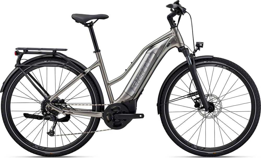Giant Explore E+ 3 STA 2023 electric hybrid bike with 25km/h motor assistance, shown with sleek frame and integrated battery.
