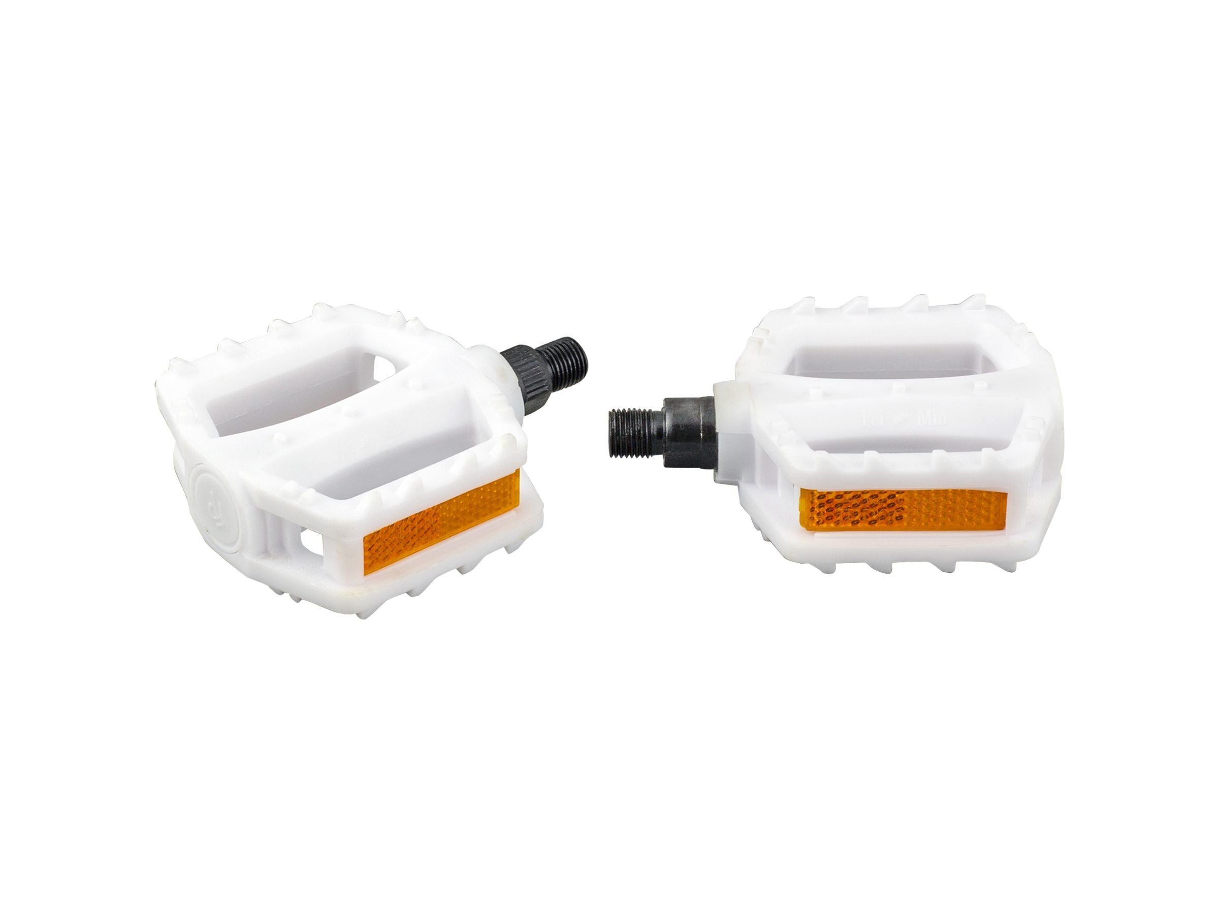 Trek Kids Dialed Pedal Set in white with 1/2 inch (13 mm) durable bike pedals for children’s bikes, shown from side view.