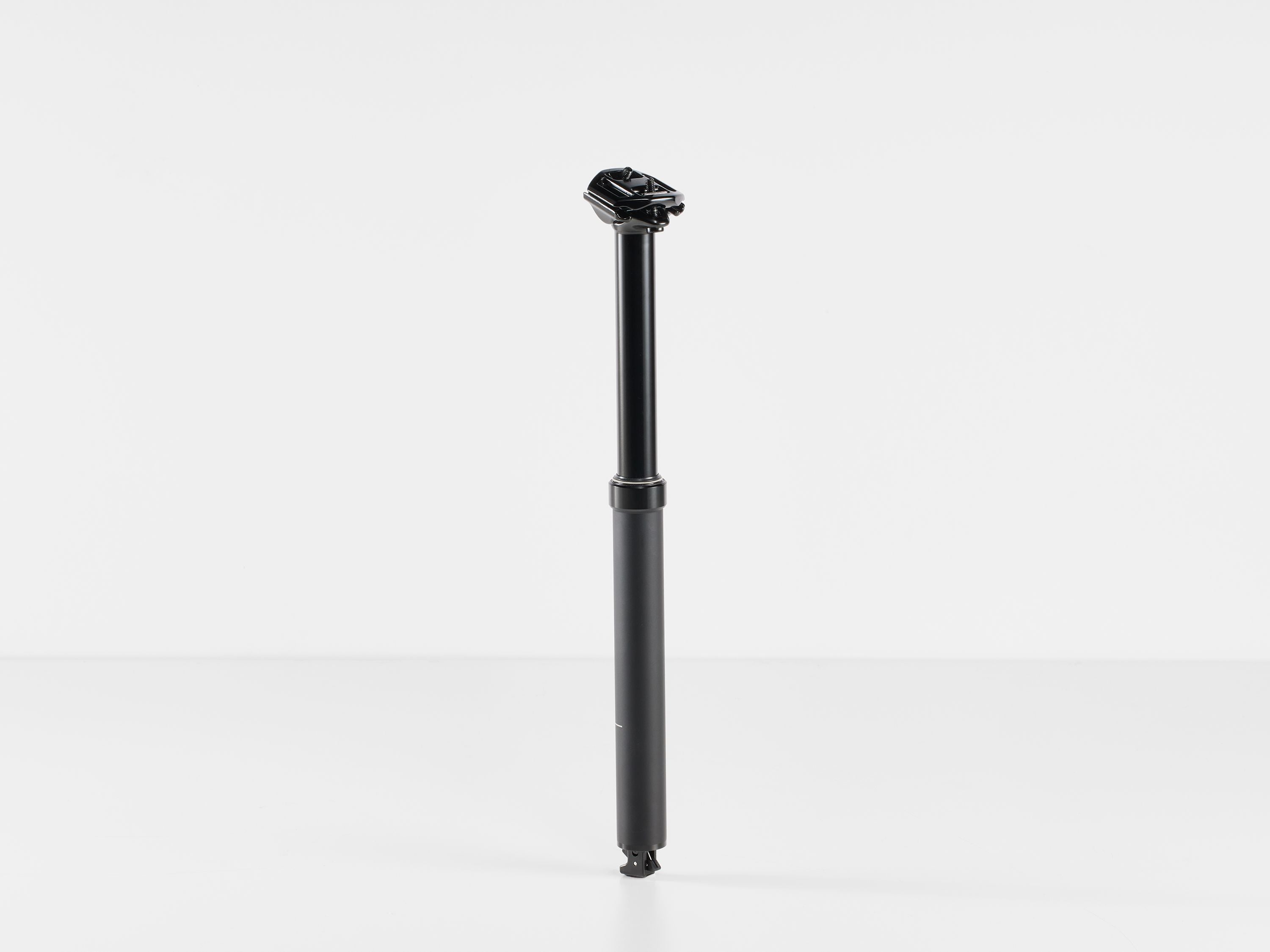 Bontrager Line 31.6mm dropper seat post for mountain bikes, compatible with 2025 Finishing Kit, showing the adjustable seat post.