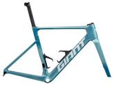 Giant Propel Advanced Pro-FF 2027 aero road bike frame with internal cable routing, lightweight carbon construction, and aerodynamic design.
