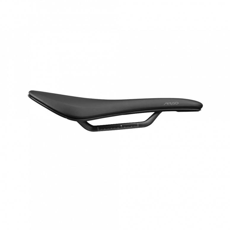 Fizik Vento Argo X1 off-road racing saddle with ergonomic cut-out and mud flap, designed for mountain biking components.