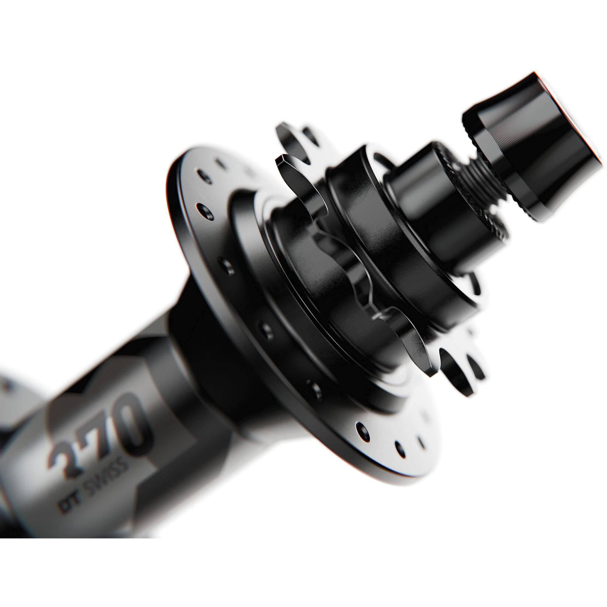 DT Swiss 370 Classic rear disc hub with 6-bolt, 135x10mm axle, singlespeed, 32H, black, mounted on a bicycle wheel.