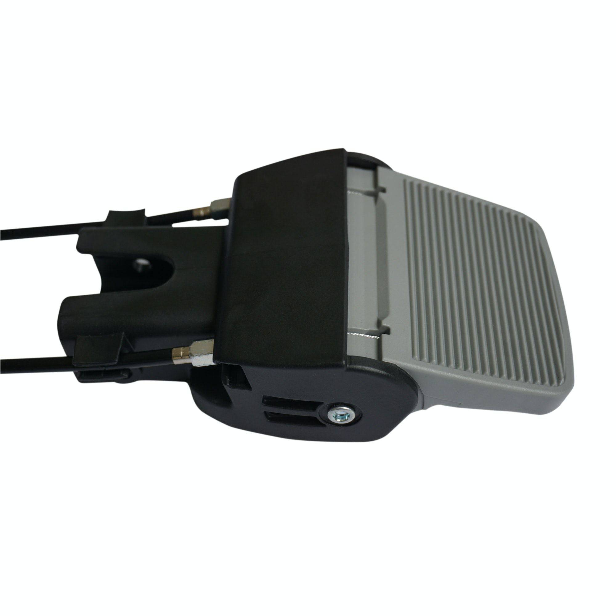 Hamax brake pins for Avenida and Avenida One child bike seats, replacement accessories with metal construction and precise fit.