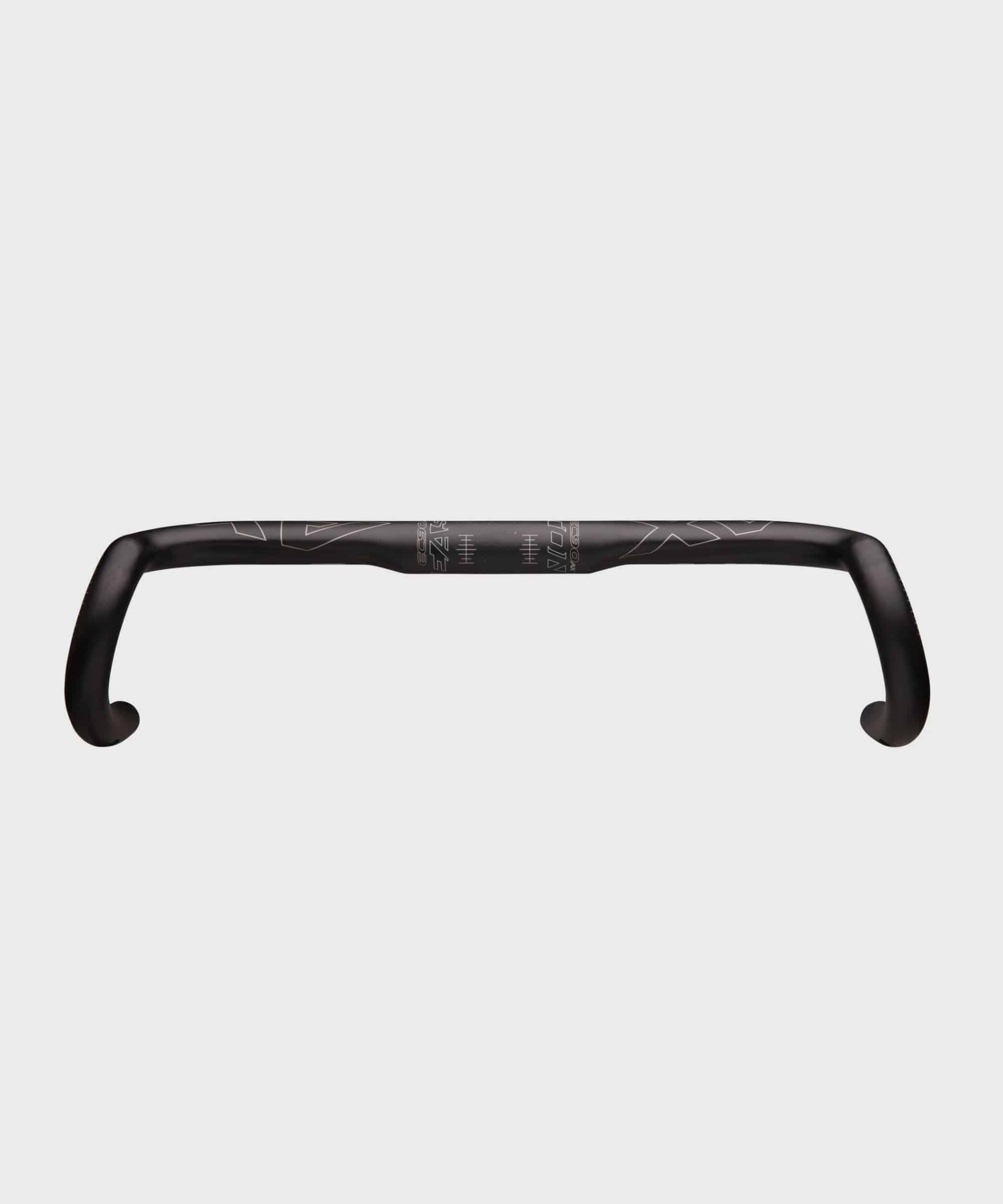 Easton EC90 AX carbon road handlebar with 31.8mm diameter, lightweight gravel bar featuring DI2 routing for cycling components.