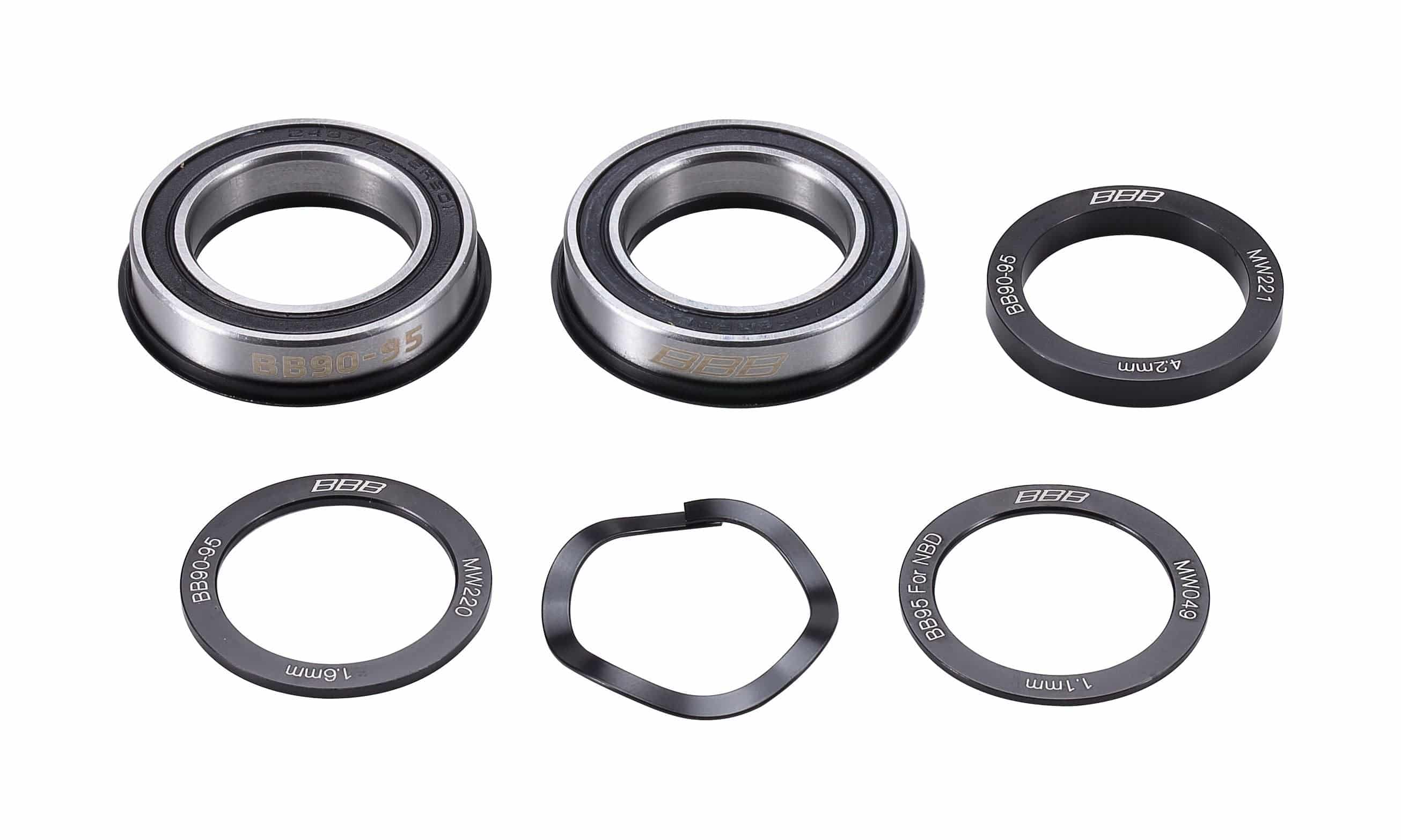 BBB BottomBear BB90 bottom bracket with 37mm diameter for 24mm axle, including spacers, designed for bicycle components.