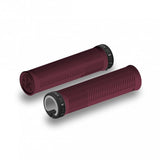 Fizik Comfort Feel MTB grip with vibration dampening and lock-on design, suitable for mountain bike handlebars.