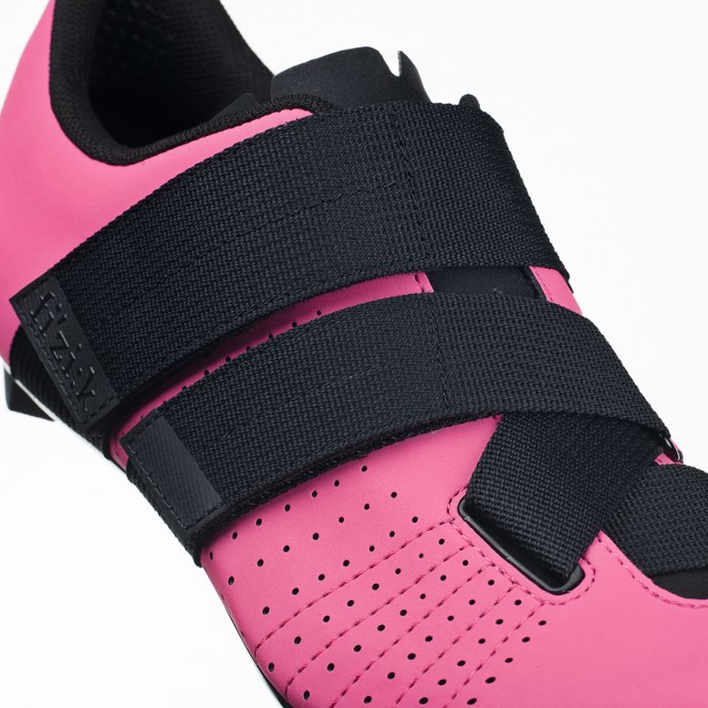 Fizik R5 Tempo Powerstrap Road Shoes | Swinnerton Cycles