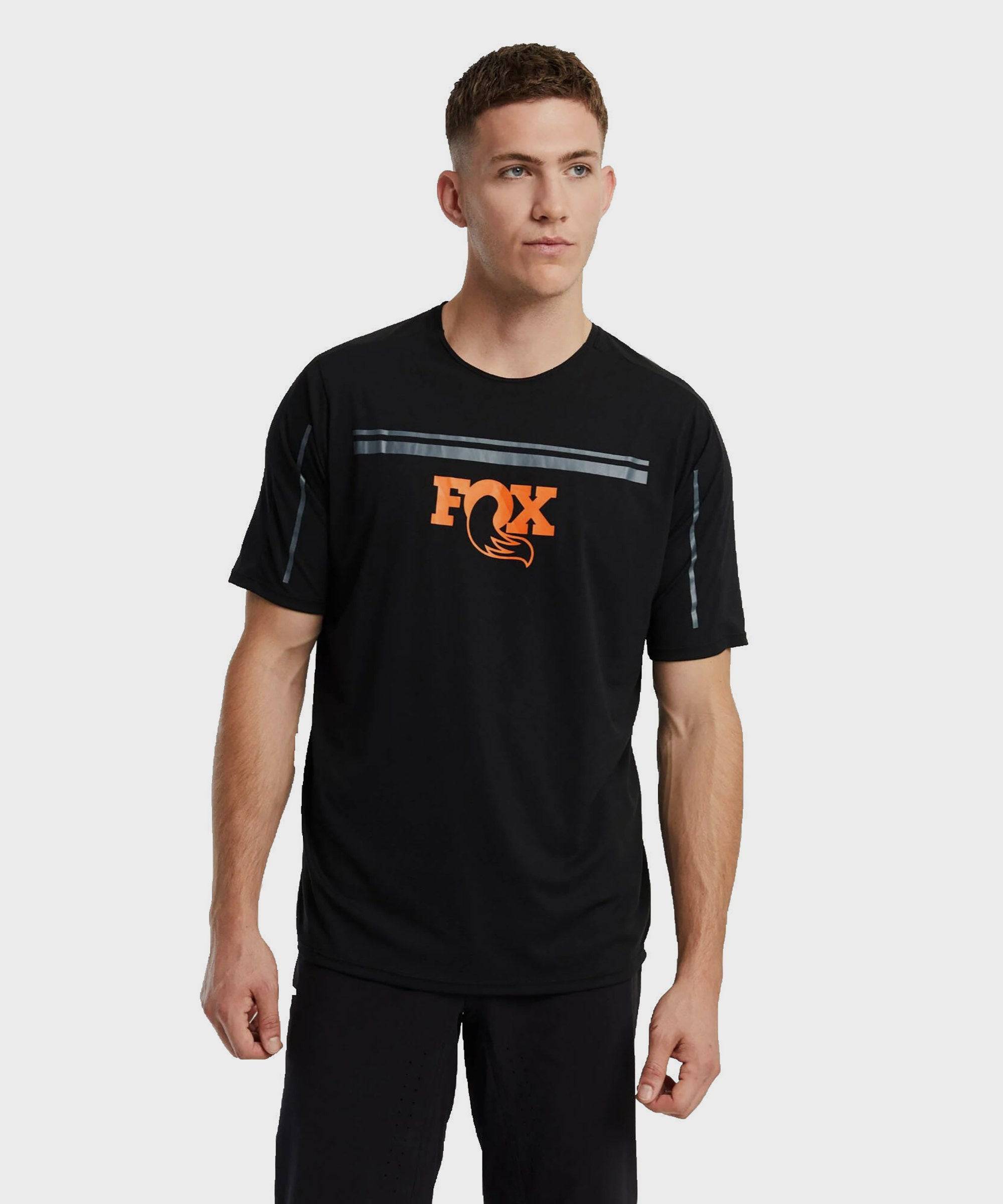 Fox Hightail short sleeve jersey for trail and enduro riding, featuring breathable fabric and athletic fit, designed for active cycling.