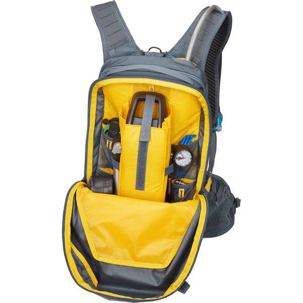 Thule Rail Pro E-MTB hydration backpack in slate with 18L cargo space and 2.5L reservoir, designed for cycling accessories.