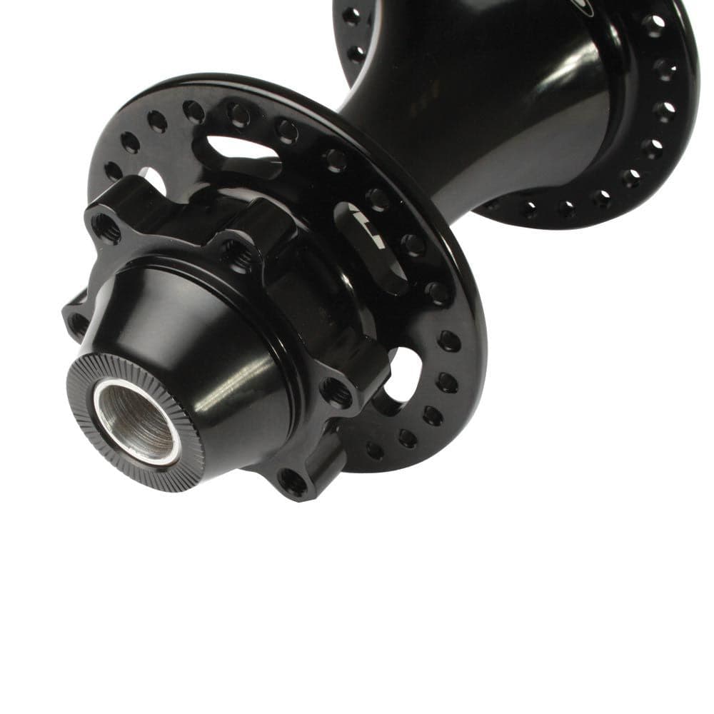 Halo DJD BD 12mm axle kit for DJD BD and SupaDrive hubs, showing the replacement components and axle in a close-up view.