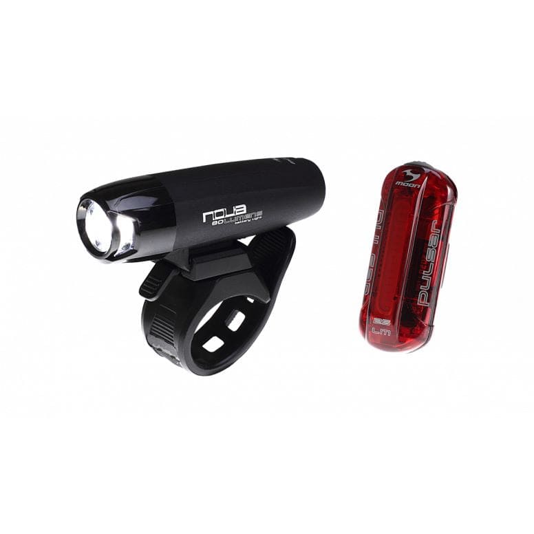 Moon Sport Nova and Pulsar bike light set with quick release brackets, featuring 100lm and 25lm illumination for cycling safety.