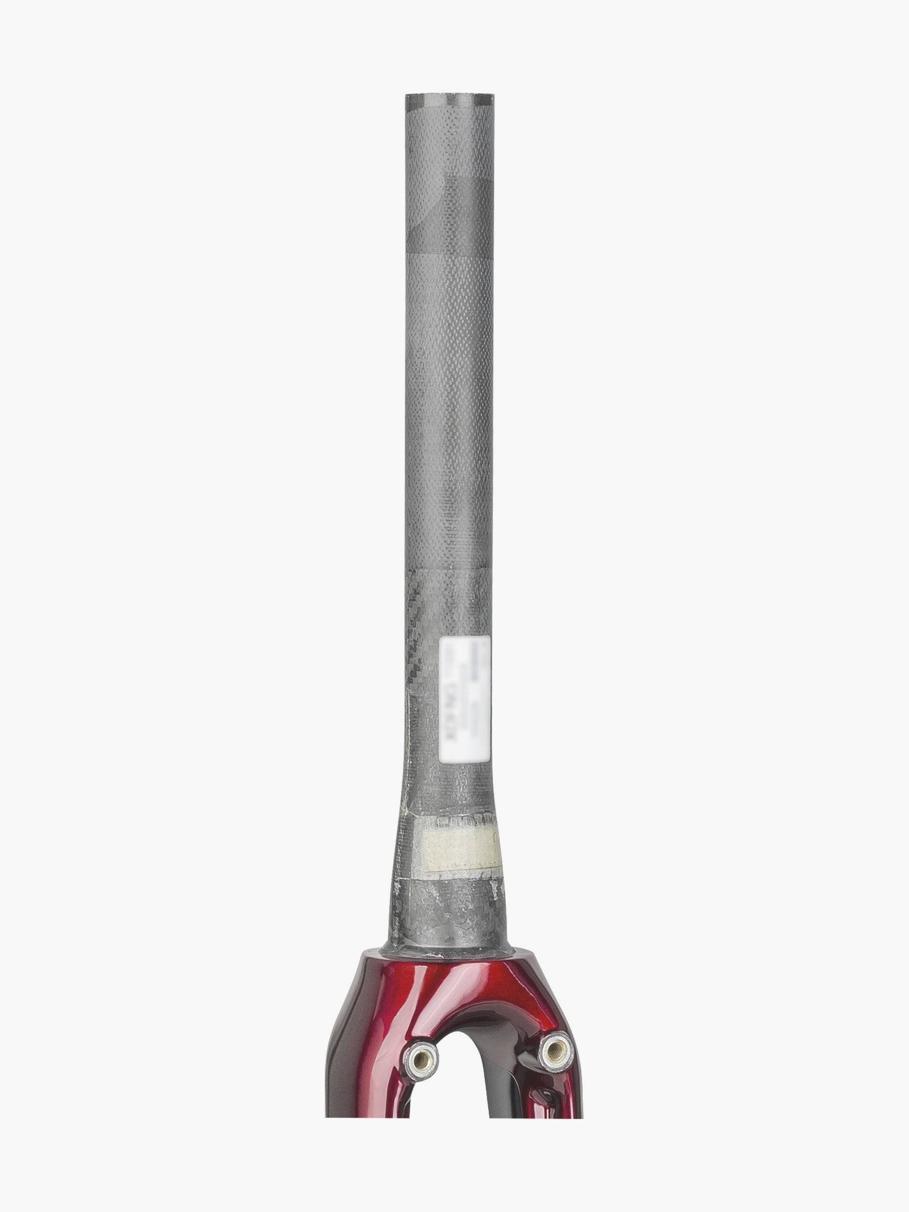 Trek Emonda SL 700C road bike forks, lightweight components designed for precise steering and control.