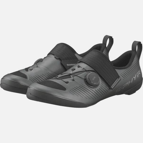 Shimano S-PHYRE TR9 triathlon road shoes with BOA Li2 dial, lightweight cycling shoes with secure fit and aerodynamic design.