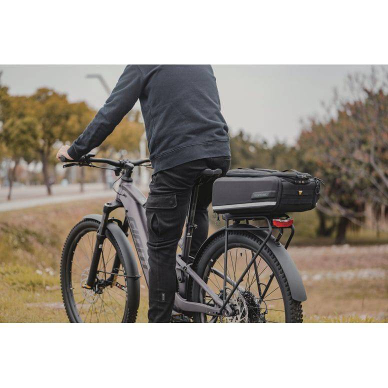 Topeak Omni QuickTrack Large Black Adapter for MTX & RX TrunkBags on rear bike rack, accessory for quick attachment and secure fit.