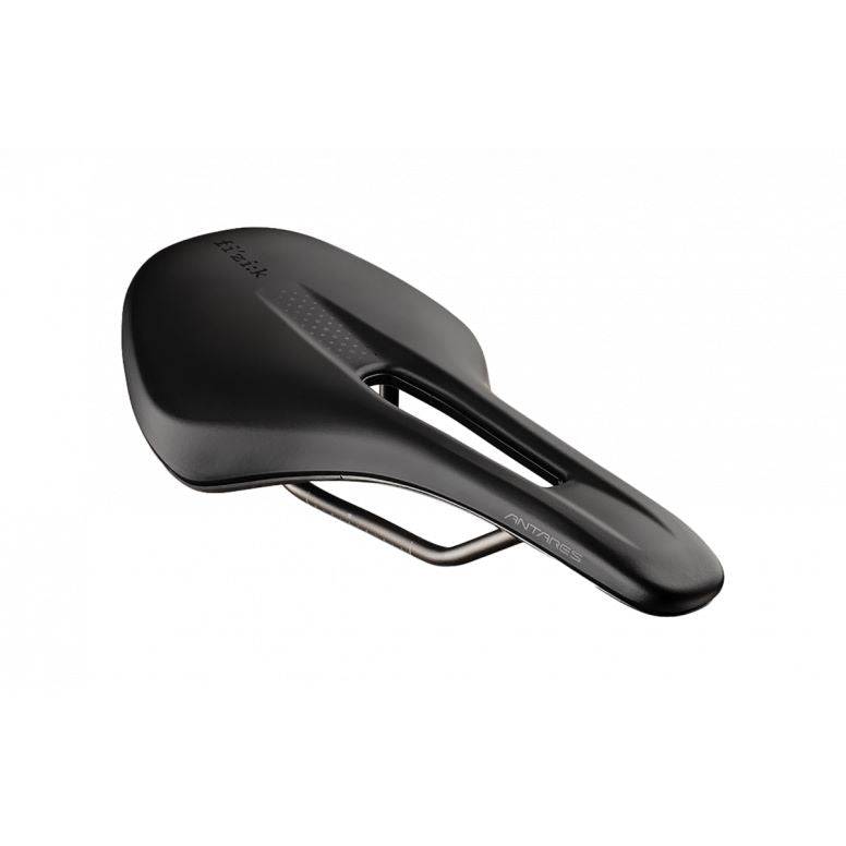 Fizik Vento Antares R3 Saddle Saddle | Swinnerton Cycles