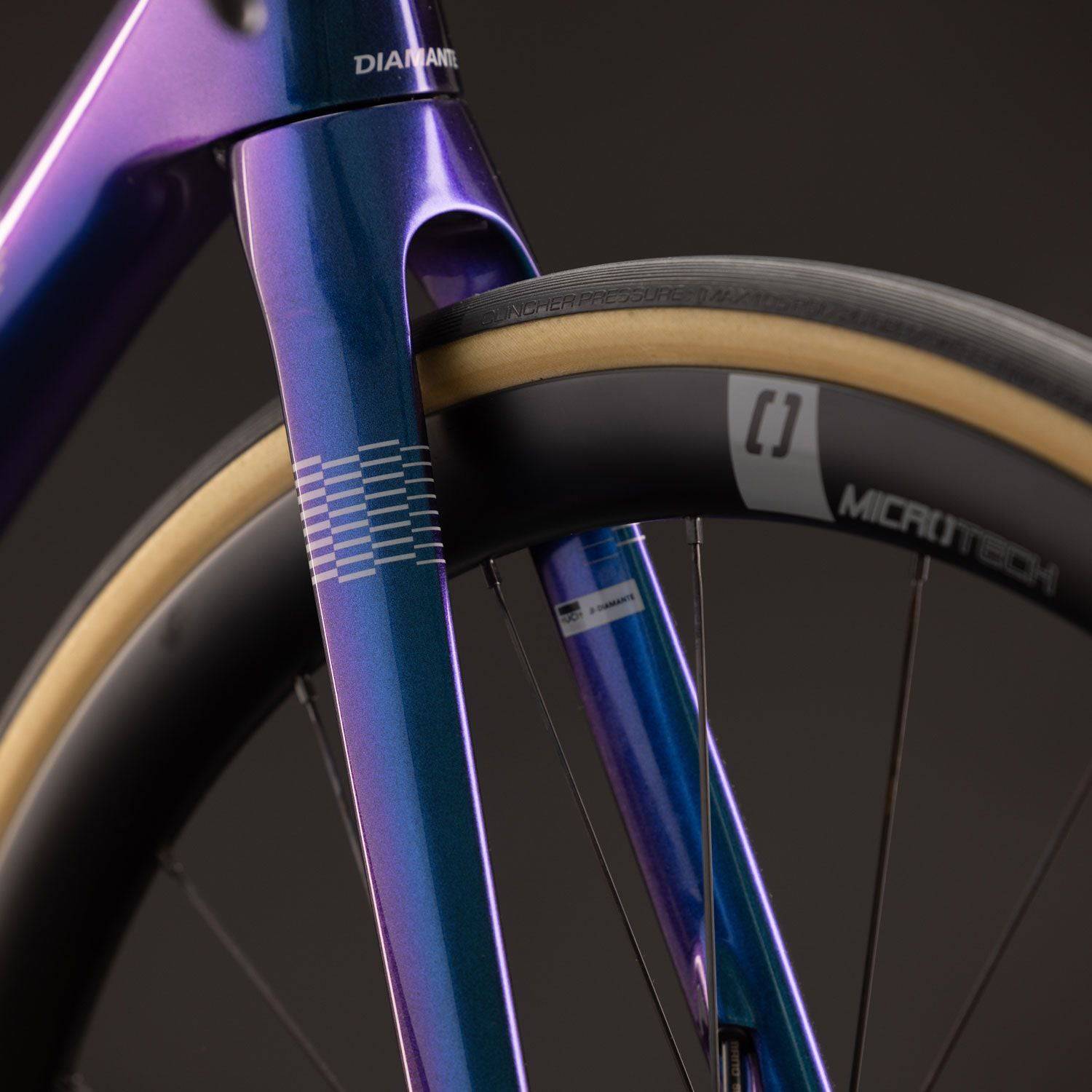 Basso Diamante Frameset Spectrum White Road Frameset | Swinnerton Cycles