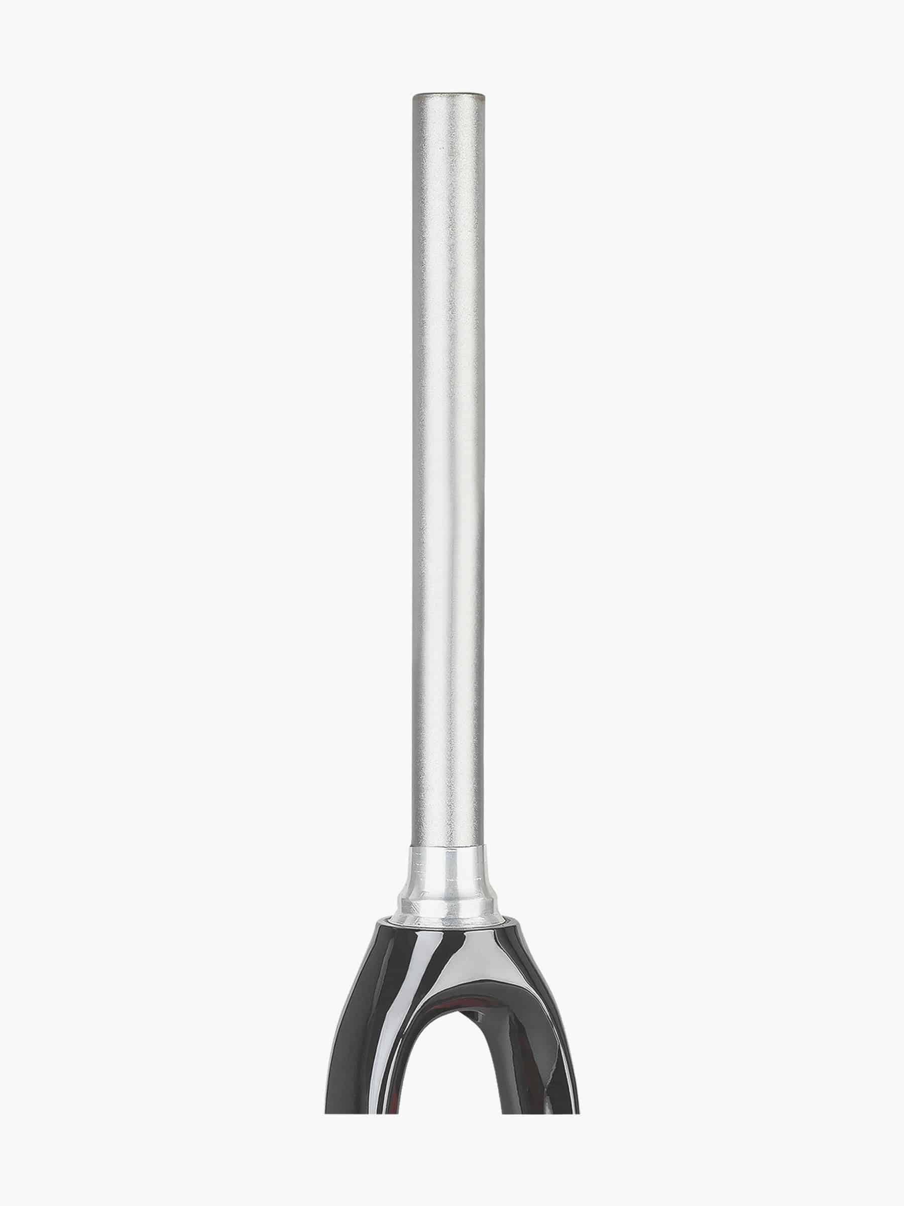 Trek Checkpoint AL 700C gravel bike forks, lightweight aluminum components designed for precise steering and control.