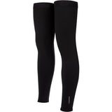Madison DTE Isoler thermal leg warmers with water-resistant coating, designed for outdoor winter wear, shown in close-up view.