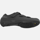 Shimano RC1 unisex road cycling shoes with stiffness 6 sole, black with Shimano branding and adjustable straps.