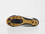 Unisex Trek Foray mountain bike shoes with durable cycling footwear design, featuring a rugged look and secure fit for MTB riding.