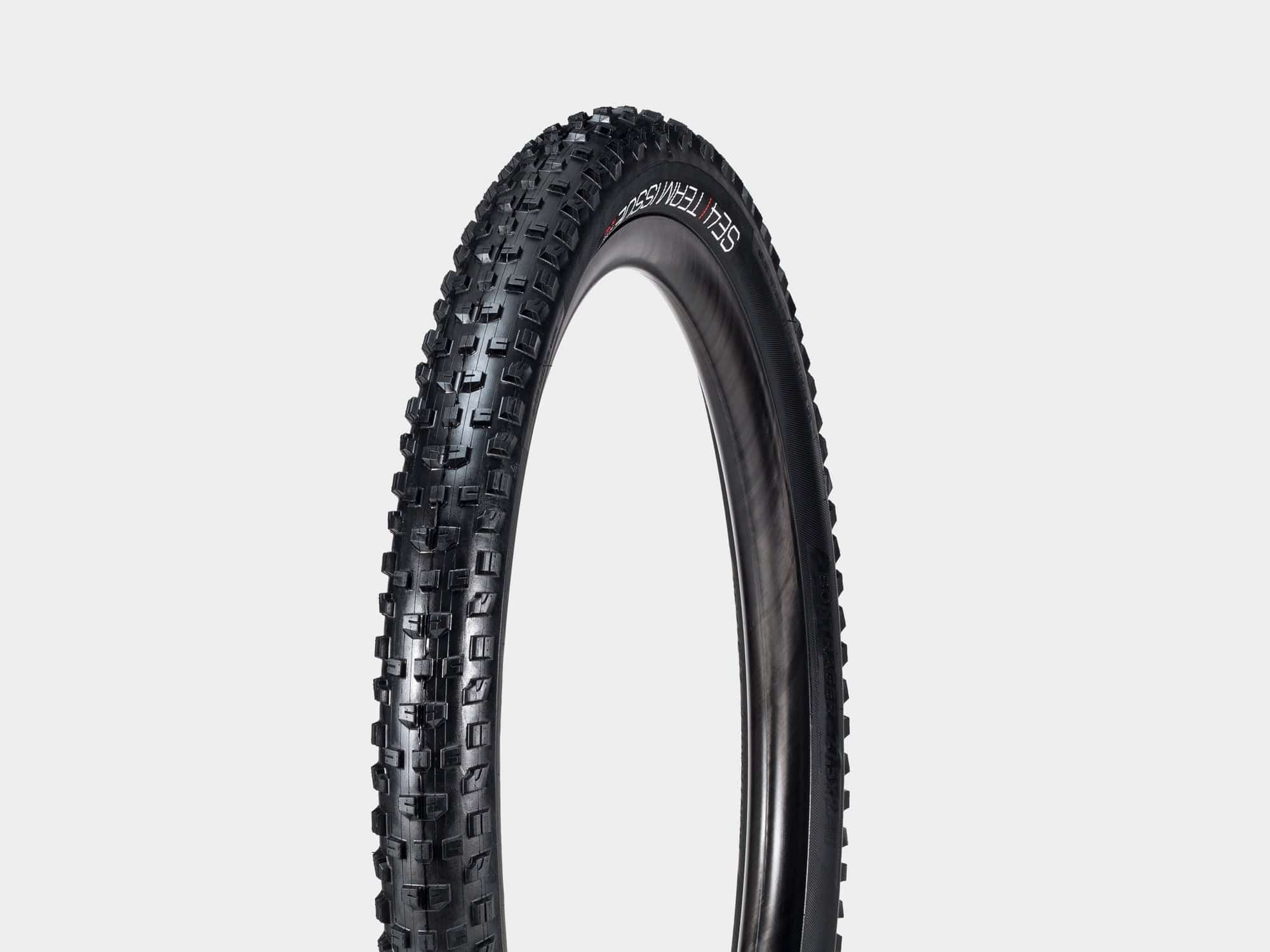 Bontrager SE4 Team Issue TLR mountain bike tyre with tread pattern designed for enduro racing and trail riding.