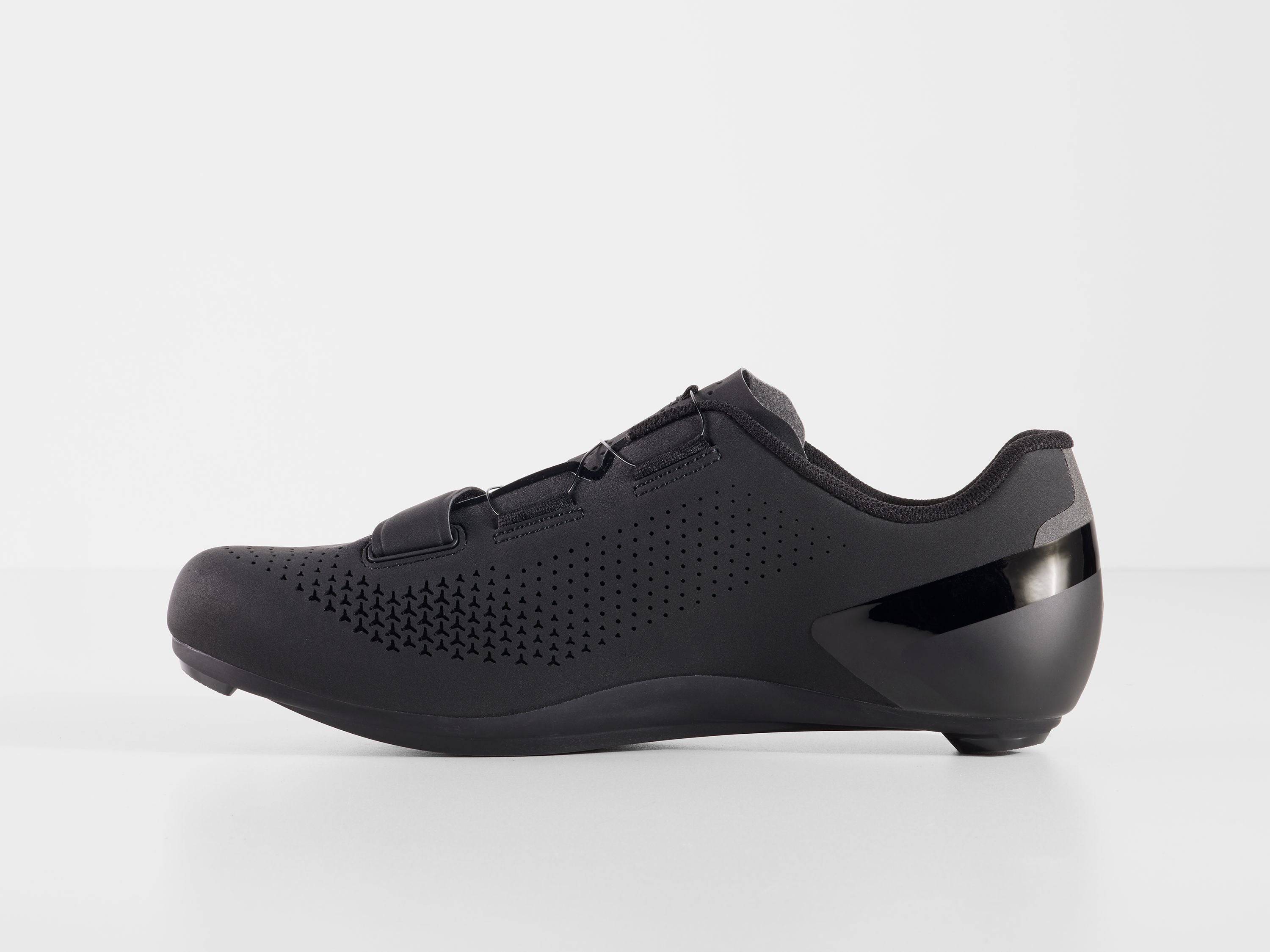 Unisex Trek Circuit Road Cycling Shoes with breathable design and secure fit, suitable for performance road biking.