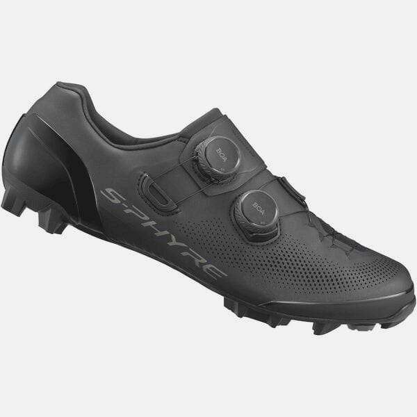 Shimano S-PHYRE XC9 MTB shoes for cross-country racing, featuring sleek design and secure closure for cycling performance.