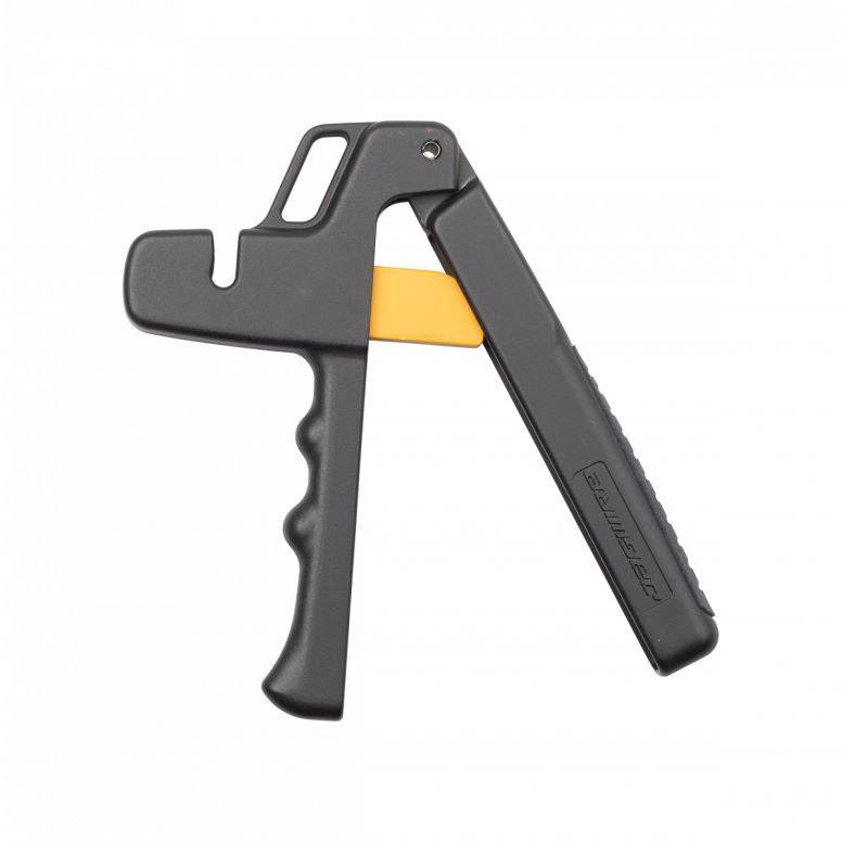 Jagwire Elite hydraulic hose cutter with black handle and replaceable blades, designed for workshop use, shown in the image.