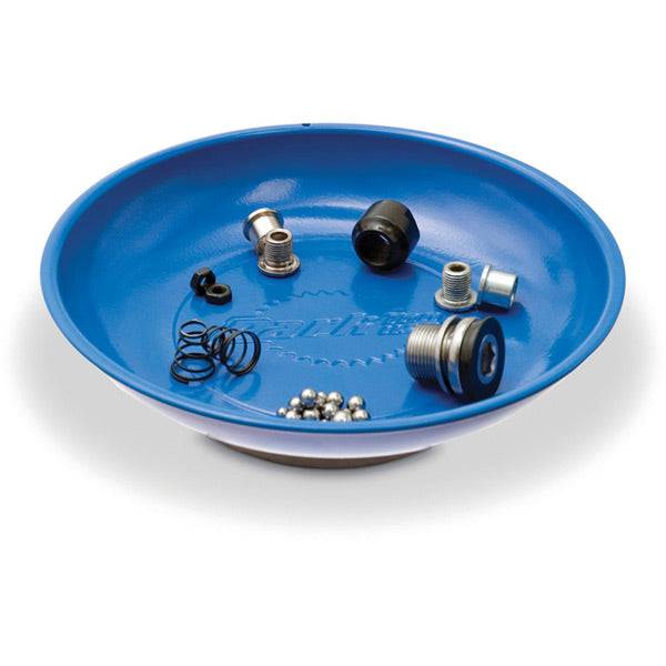 Park Tool MB-1 magnetic parts bowl, 15cm, for workshop organization, featuring a strong magnet to hold small tools and parts.