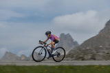 Liv Seek 2 MY26 youth gravel bike with hydraulic disc brakes and adjustable seatpost, featuring a lightweight frame and off-road tires.