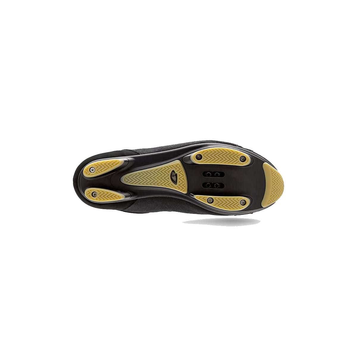Giro Urban Touring walking pad set spares and accessories for maintenance, featuring clothing and repair components.