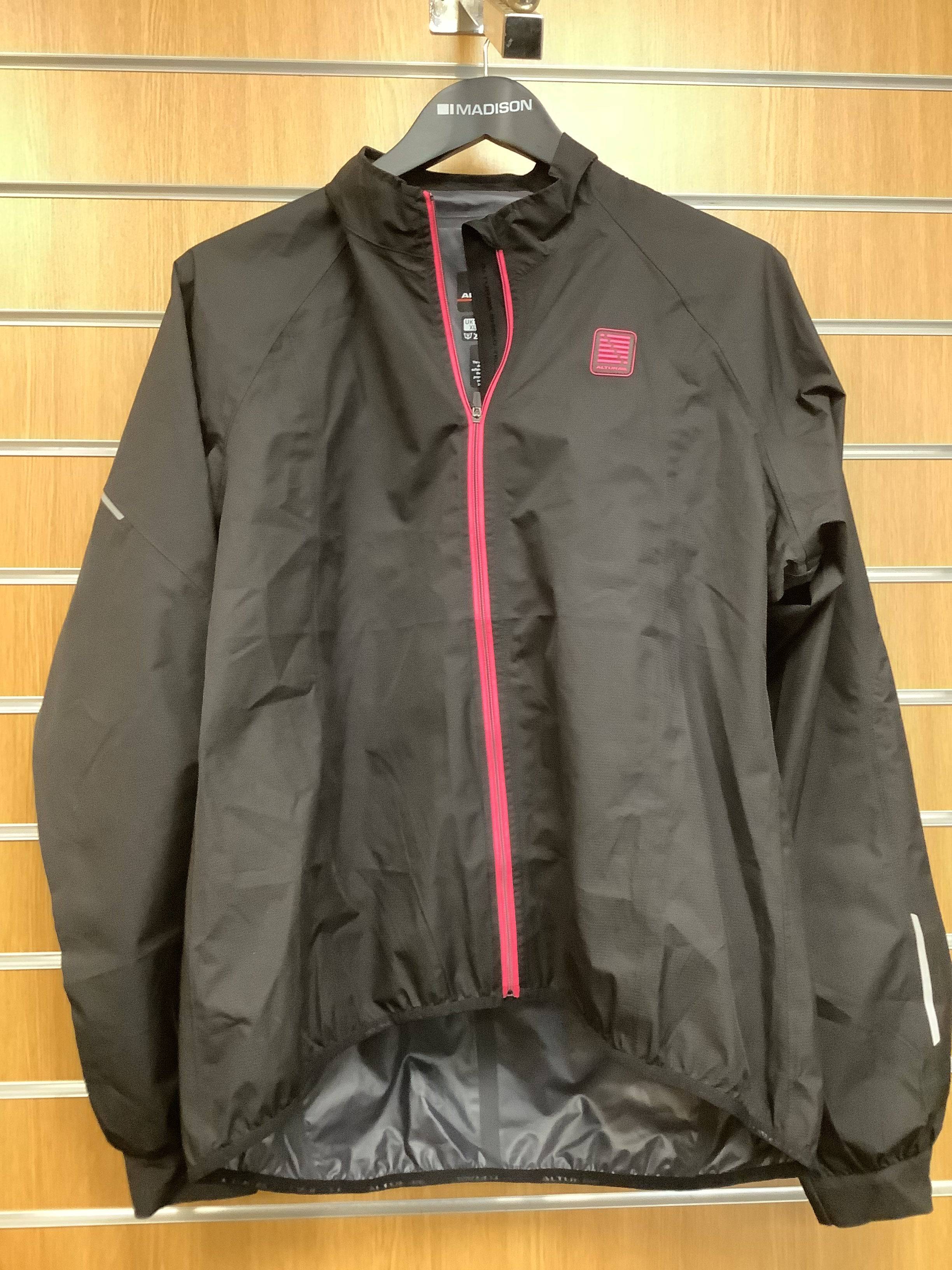 Altura Womens Synchro Waterproof Jacket Blk/Pink 8 | Swinnerton Cycles