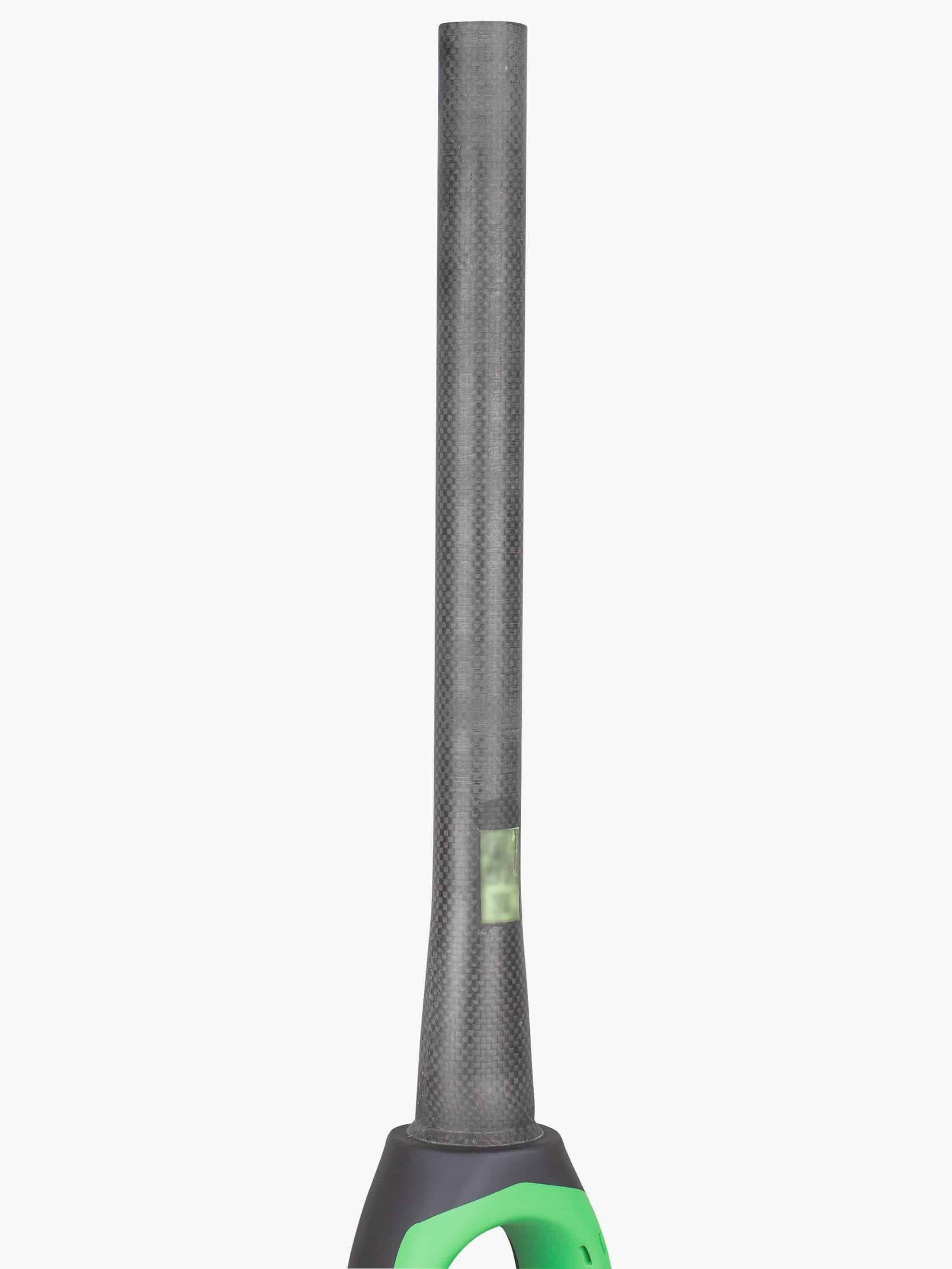 Trek 2017 Domane SL 5 disc brake forks with 12mm thru-axle and flat mount, mounted on a road bicycle frame component.