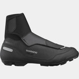 Shimano MW5 MTB shoes with waterproof DryShield membrane, warm lining, and reflective details for cycling.