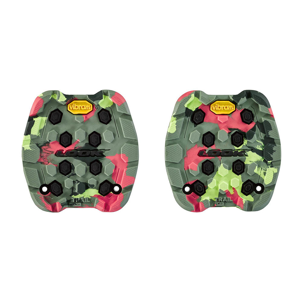 Look Trail Grip Pads with VIBRAM Activ Grip Technology for off-road bicycle pedals, showing textured rubber surface and mounting details.