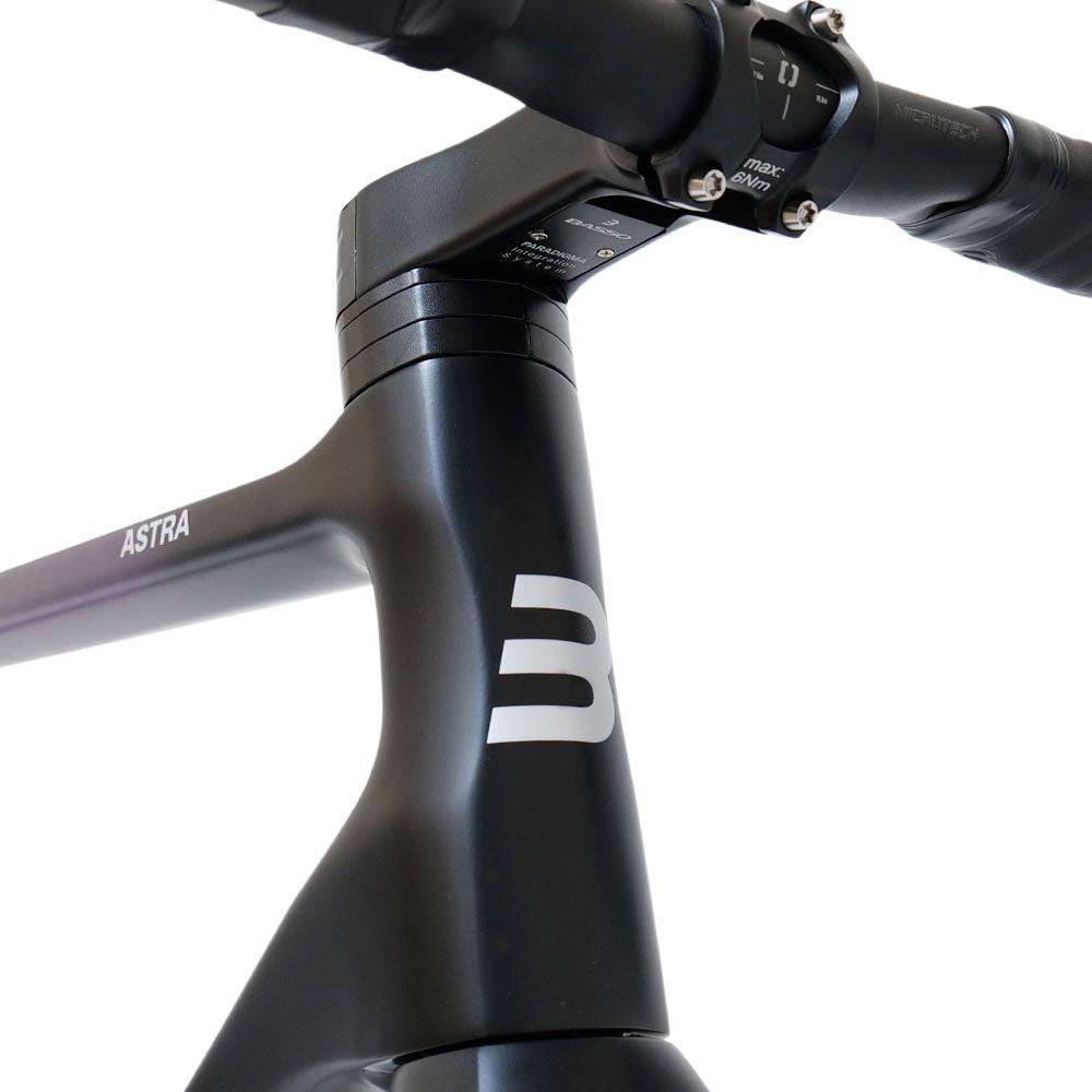 Basso Astra 105 Di2 Aksium Chameleon Bike Road Bike | Swinnerton Cycles