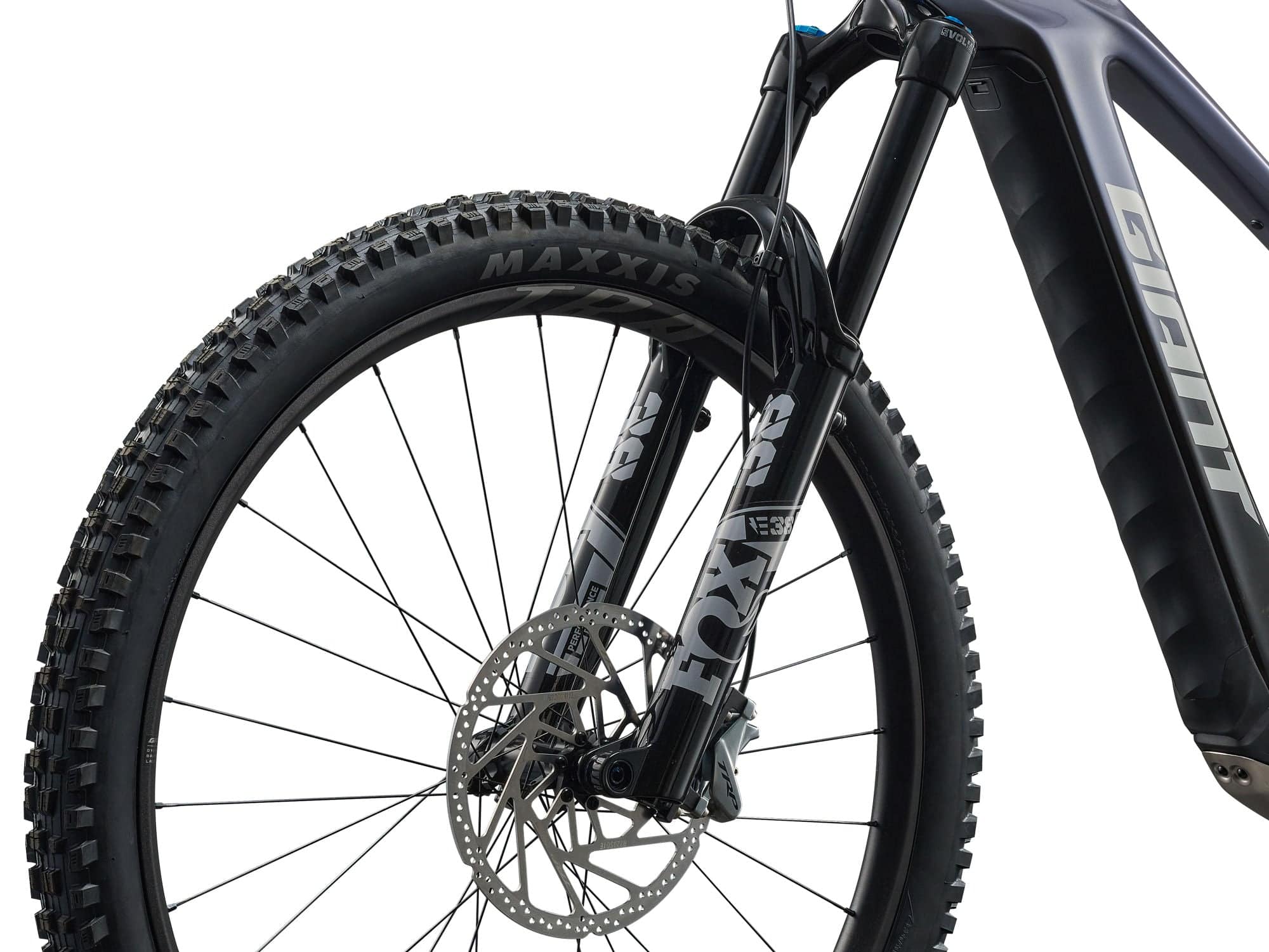Giant Reign Advanced E+ 1 2026 electric mountain bike with SyncDrive Pro 3 motor and Maestro suspension, ready for trail riding