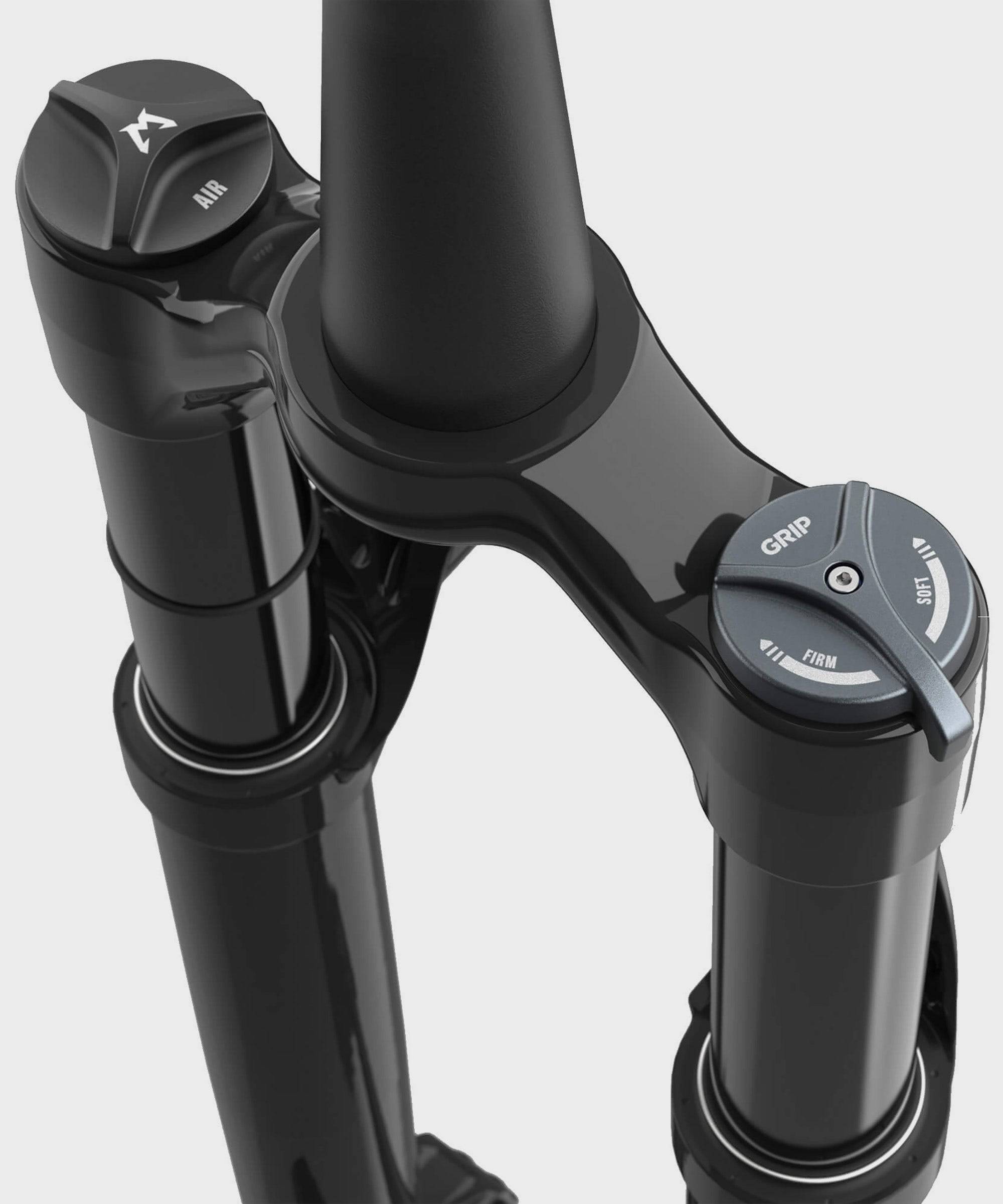 Marzocchi Bomber DJ GRIP tapered MTB fork with 26-inch wheels and 100mm travel, mountain bike suspension component.