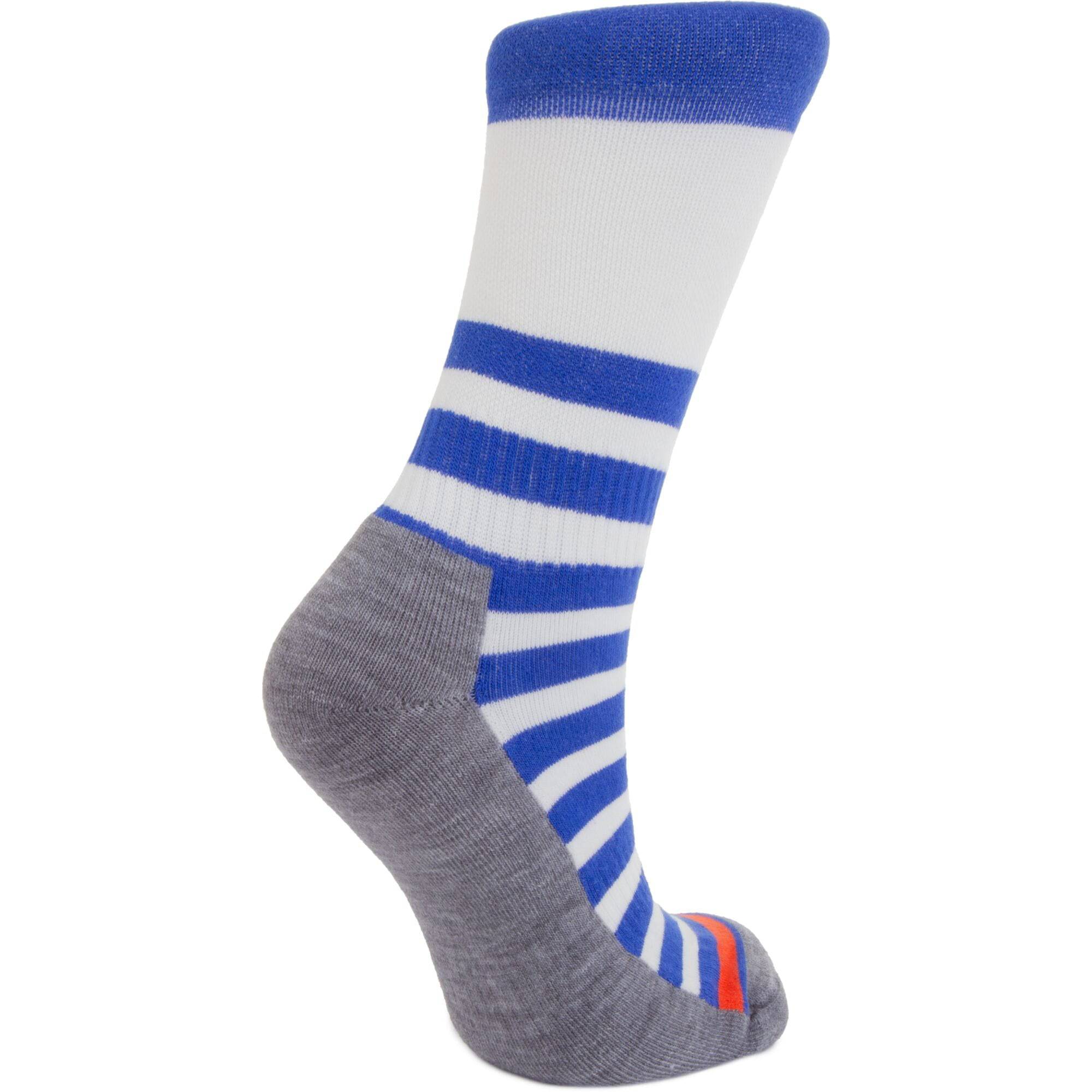 Madison Roam Isoler Merino 4-season cycling socks with insulation and compression, featuring breathable merino wool for comfort.