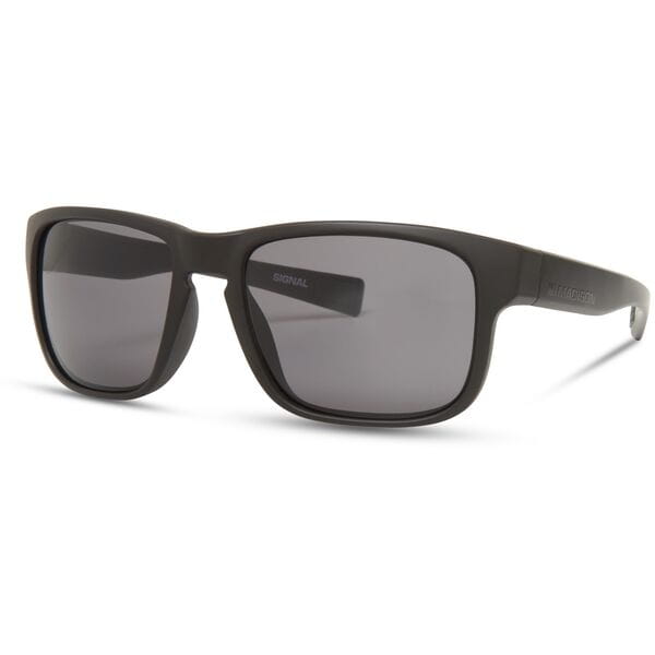 Madison Eyewear Signal matte black sunglasses with black mirror UV-protected lenses, stylish eyewear for sun protection.