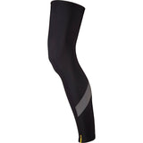 Mavic Cosmic lightweight breathable cycling arm warmers with reflective details, designed for comfort and visibility during rides.