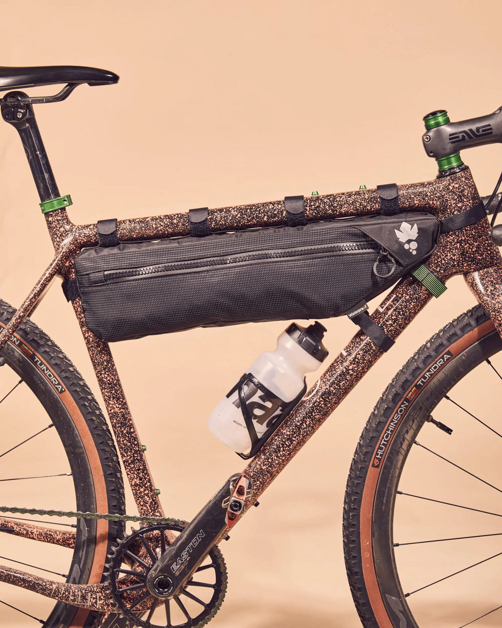 Miss Grape Internode 5 Adventure waterproof cycling frame bag in black with 5L capacity, designed for bike storage and accessories.