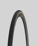 Michelin Dynamic Classic road bike tyre with durable grip, foldable bead, 700x28c/32c size, designed for reliable cycling performance.
