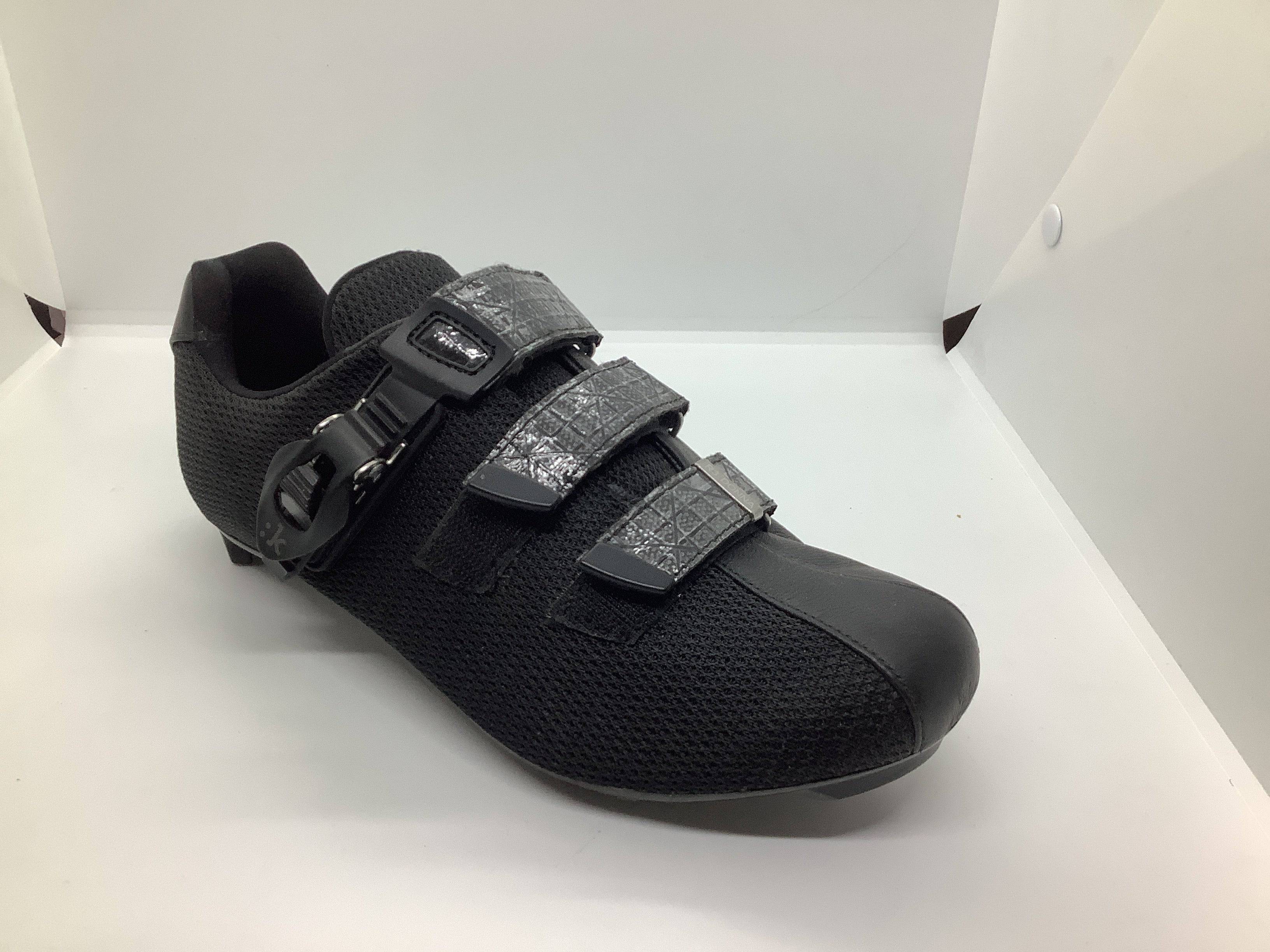 Fizik R3 buckle shoes womens black 38 | Swinnerton Cycles