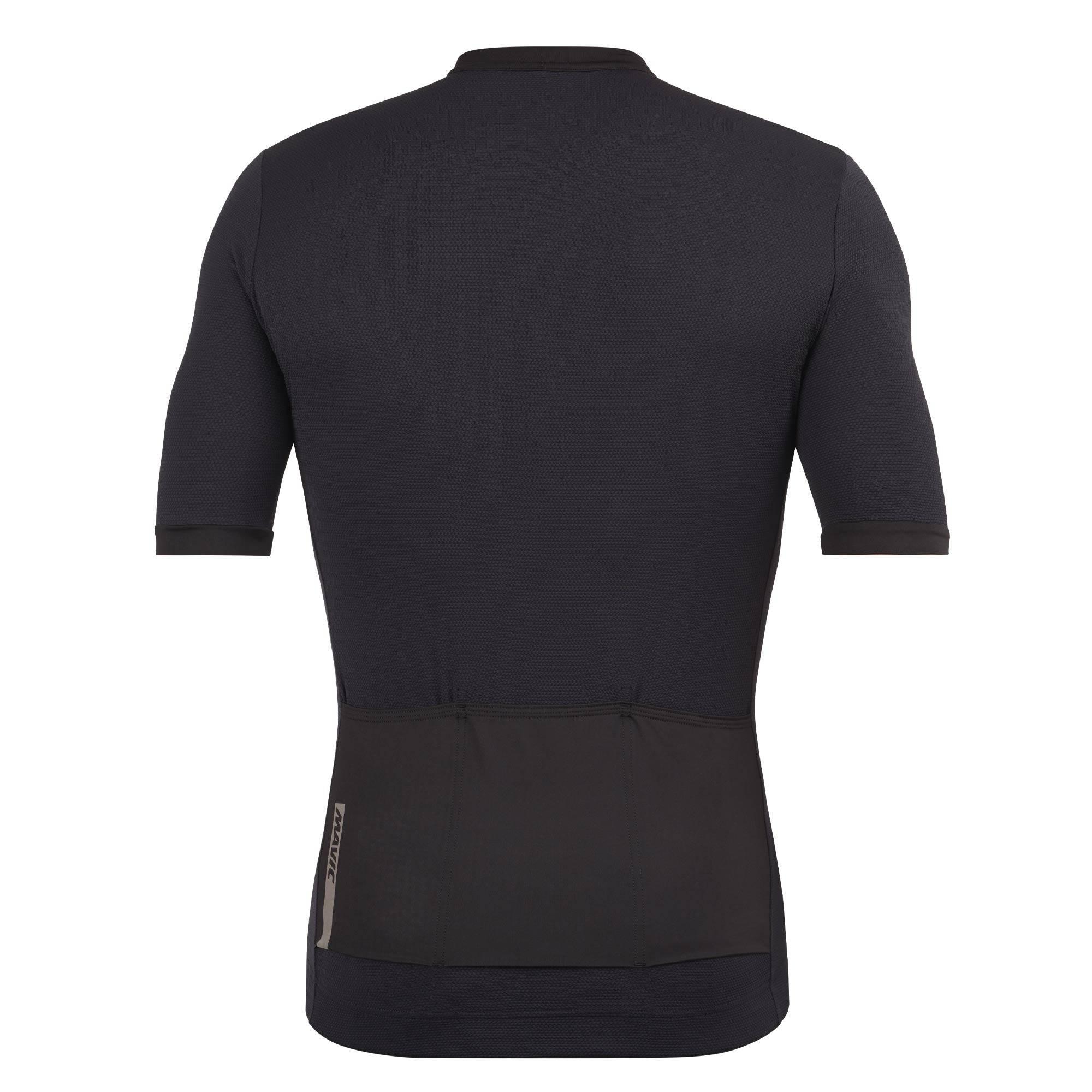Mavic Aksium short sleeve cycling jersey with UPF 30 sun protection and reflective details, designed for outdoor cycling.